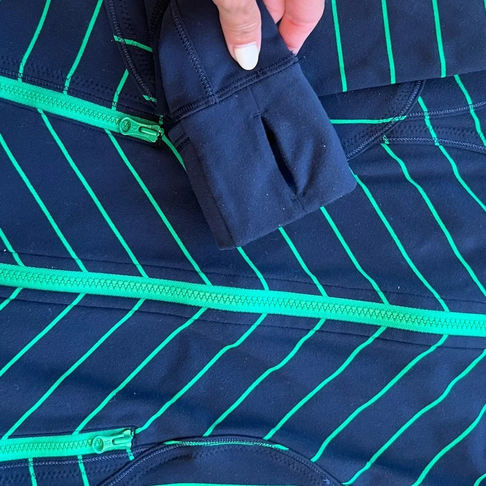 Lululemon Shape Jacket - Picture 7 of 9